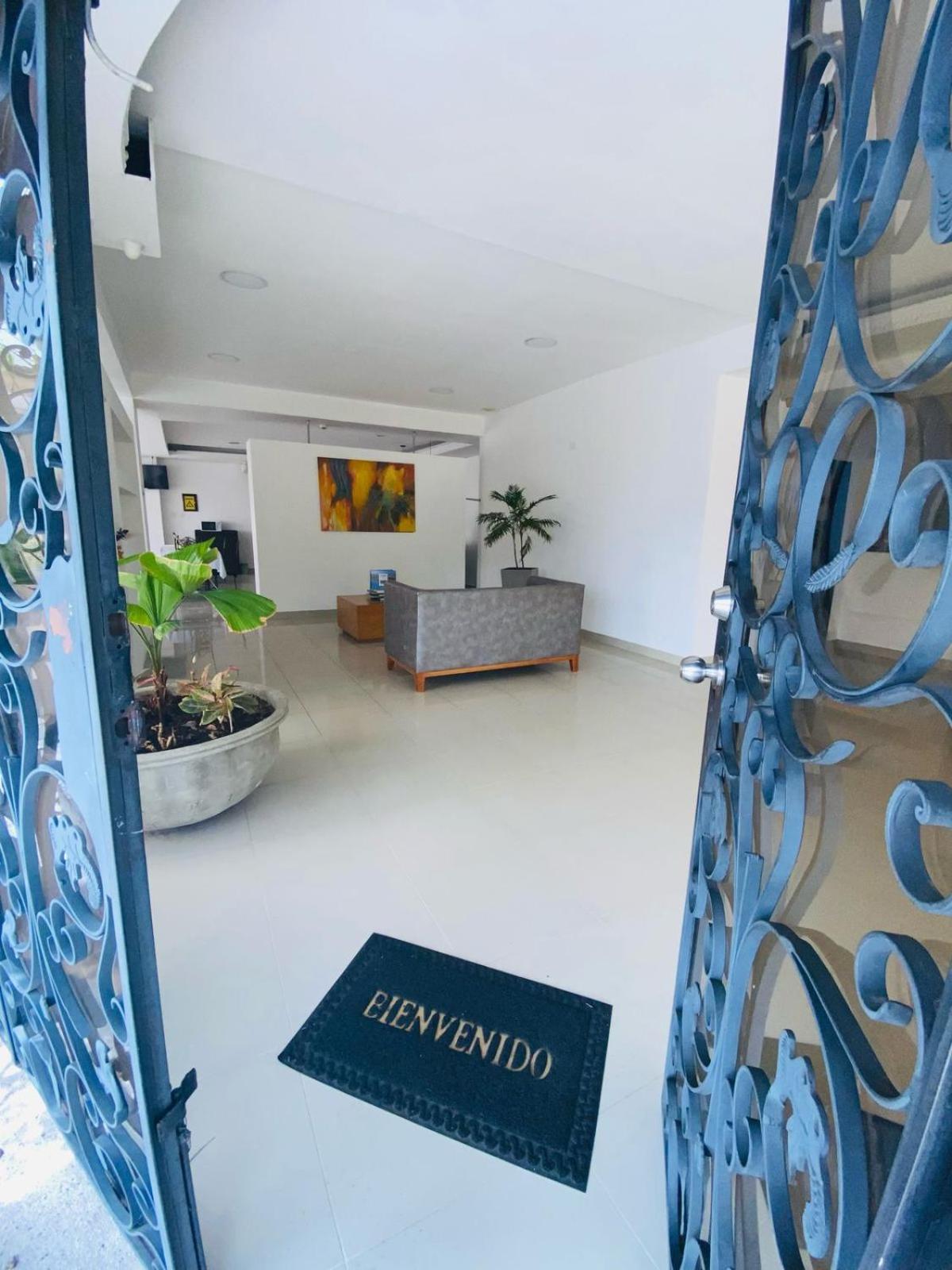 Hotel Metropolis Plaza Cali Εξωτερικό φωτογραφία