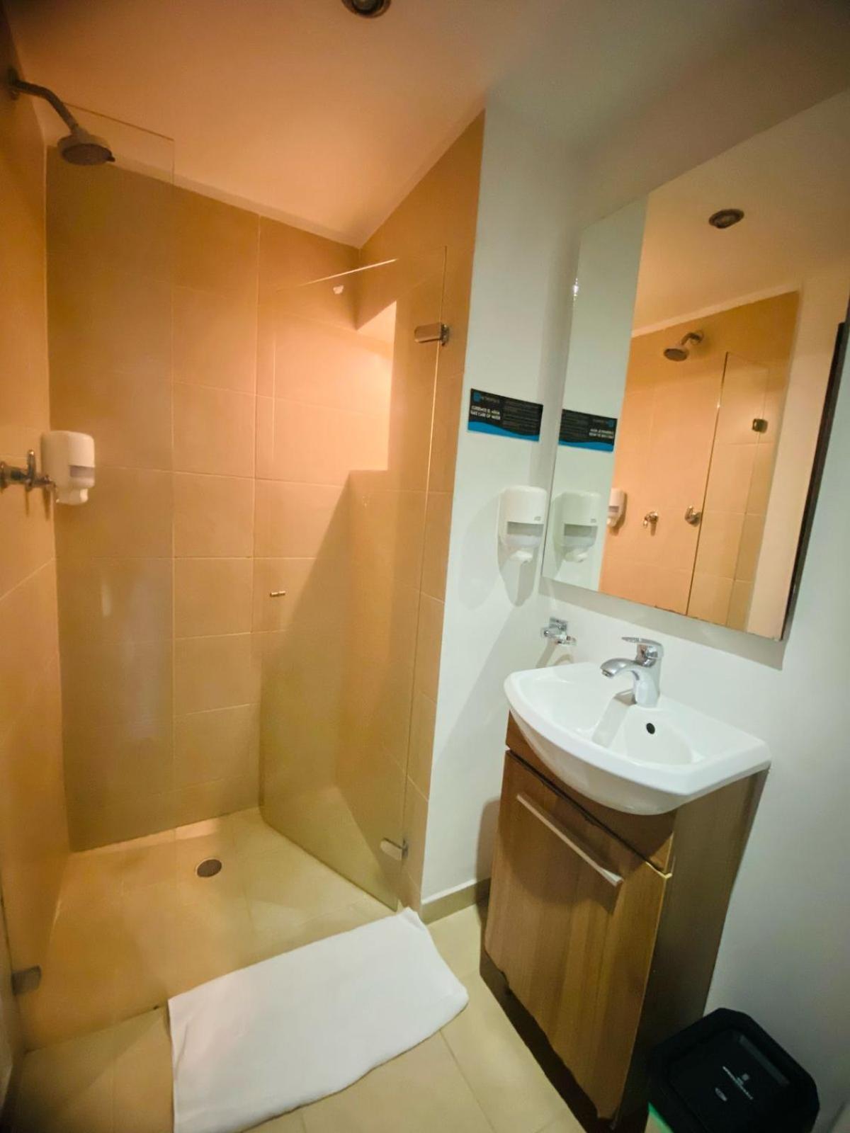 Hotel Metropolis Plaza Cali Εξωτερικό φωτογραφία